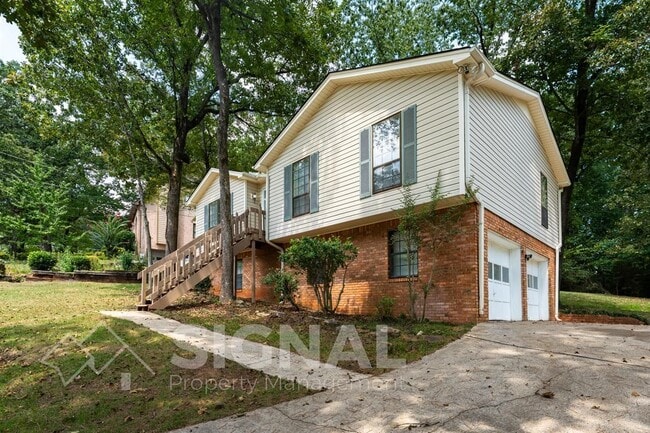 Building Photo - 1304 Shades Run Cir