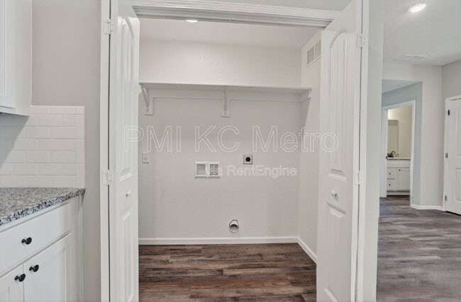 Building Photo - 2517 Arlene Pl