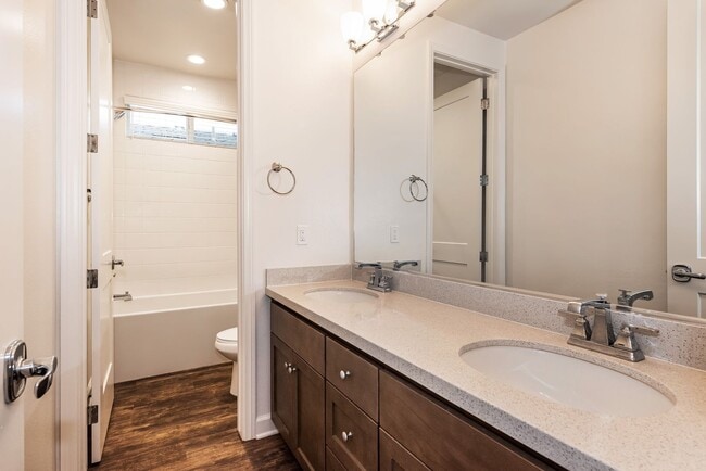 Building Photo - Village at Los Carneros 5 bdrm / 3 bth Home w/ 2-Car Garage and AC!