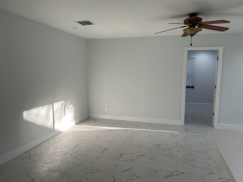 Building Photo - 2 Crossings Cir