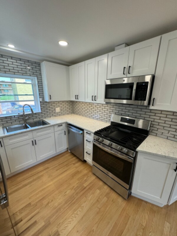 Building Photo - 5920 N Odell Ave