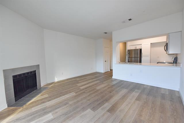 Building Photo - 3701 Cedarplaza Ln