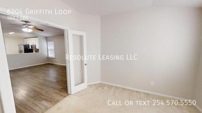 Building Photo - 6204 Griffith Loop