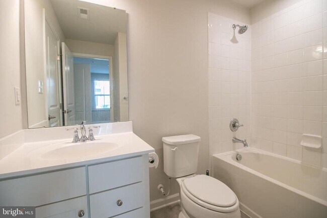 Building Photo - 308 Blue Welsh St