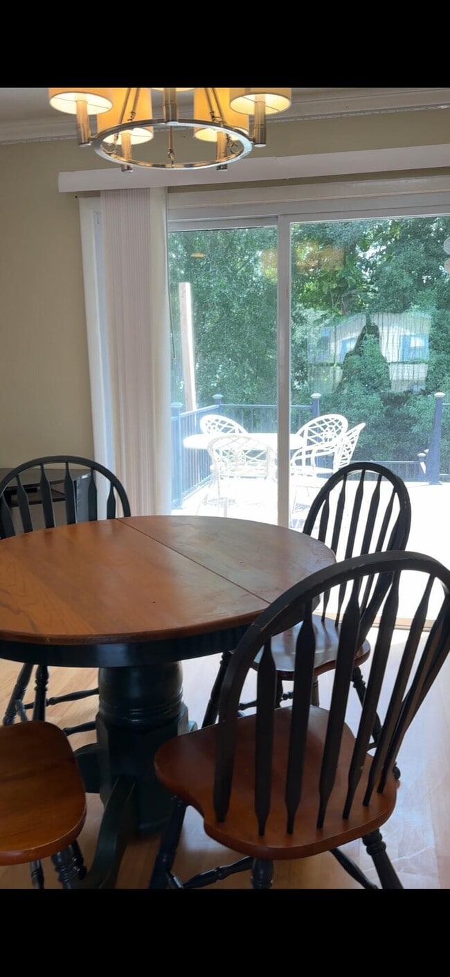 Building Photo - 3420 Harrow Ln