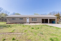 Building Photo - 7449 Malone Rd