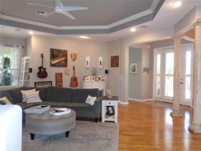 Building Photo - 1354 Tearose Pl