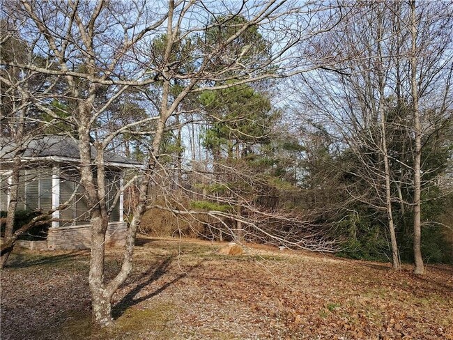Building Photo - 1025 Pickens St