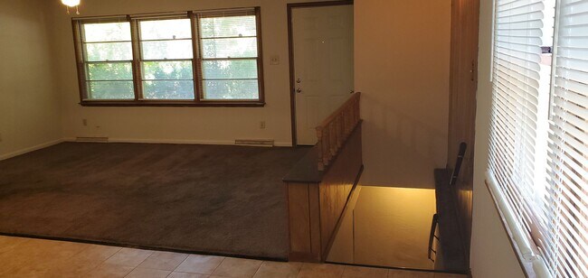 Building Photo - 4608 Orchard Ln