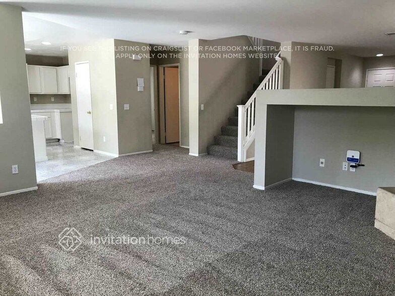 Building Photo - 25957 Avenida Espaldar