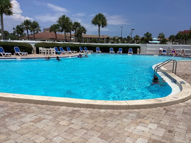 Building Photo - 880-A1A A1A Beach Blvd