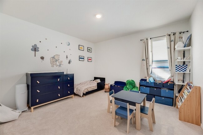 Building Photo - 123 Wheatgrass Ln