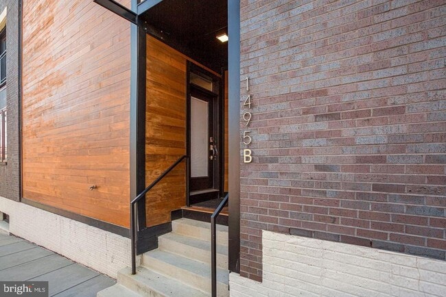 Primary Photo - 1495 Gallaudet St NE