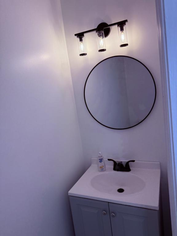 Building Photo - 2505 Nottingham Way