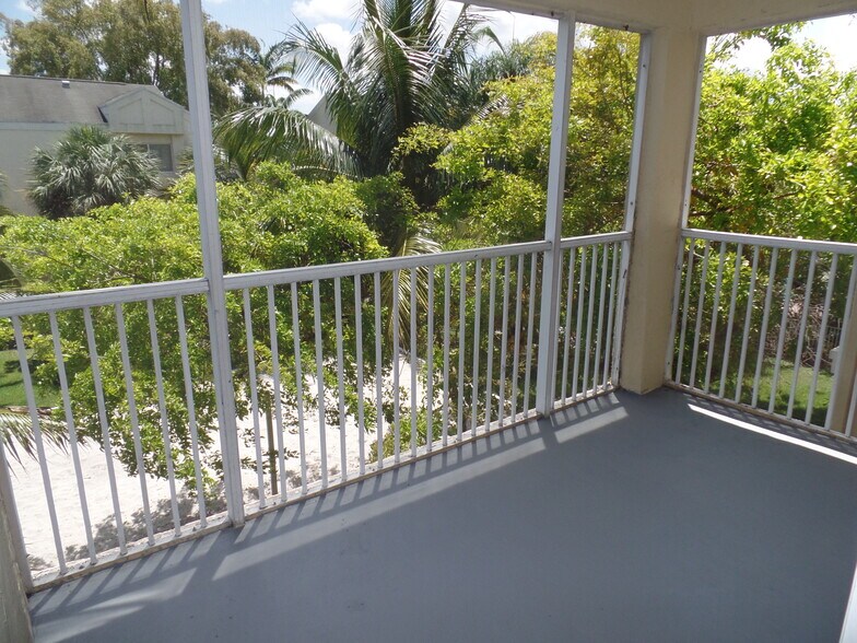 Building Photo - 5740 Rock Island Rd