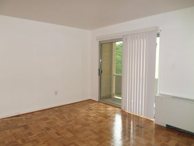 Building Photo - 4600 Connecticut Ave NW