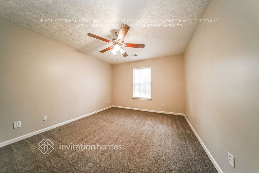 Building Photo - 2604 Bluestone Dr SW