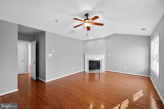 Building Photo - 4832 Lee Hollow Pl