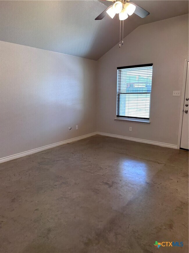 Building Photo - 1239 Liberation Ln