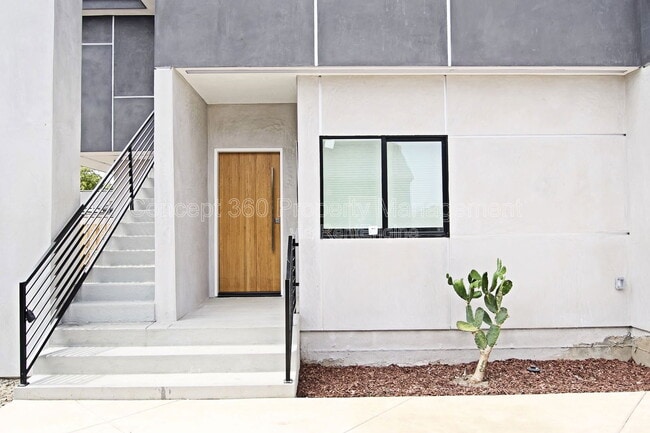 Building Photo - 2293 Termino Ave