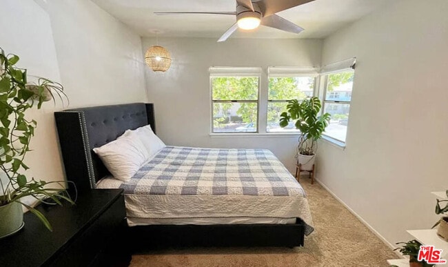 Building Photo - 5829 Bowcroft St