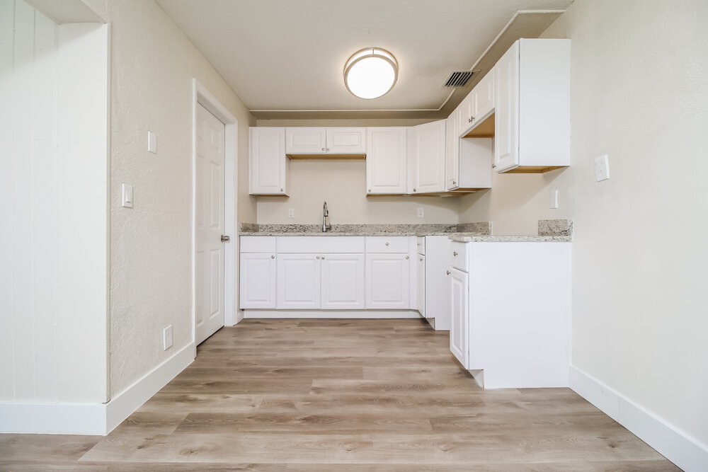 Building Photo - 5383 Eadie Pl