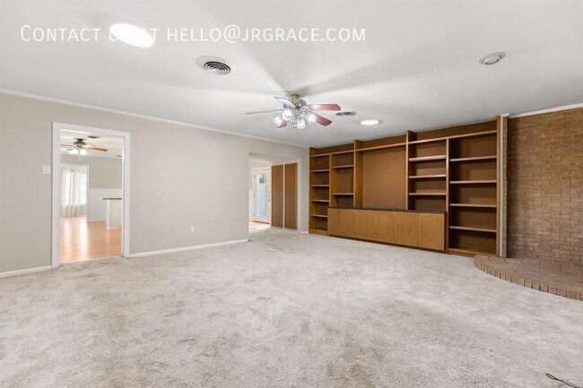 Building Photo - 1101 Rambler Dr