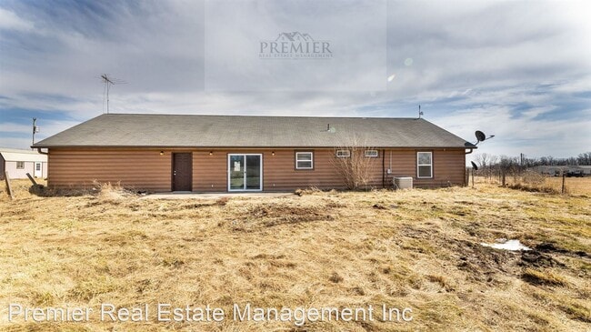 Building Photo - 3 br, 2 bath House - 92 SW 331st Rd