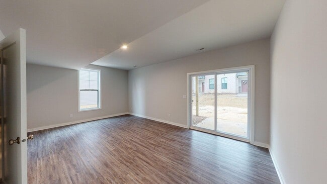 Building Photo - 2907 Corston Rd