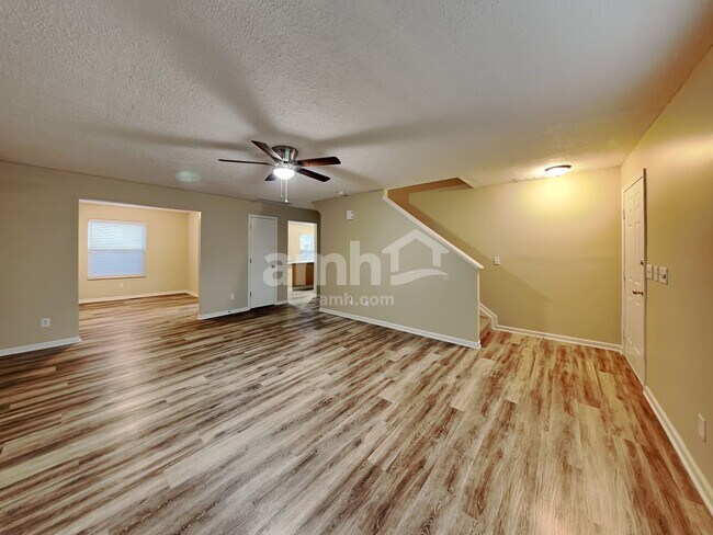 Building Photo - 42 Purple Finch Loop