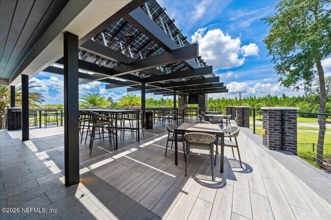 Building Photo - 10300 Silverbrook Trl