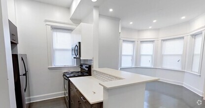 Building Photo - 98 Queensberry St