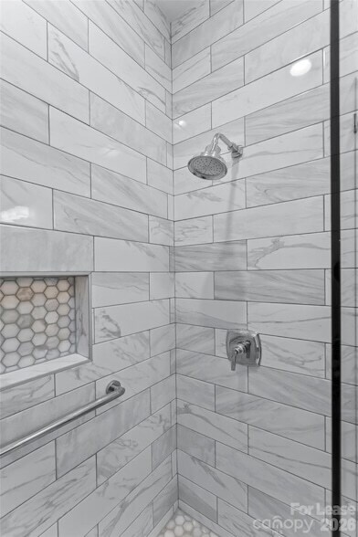 Building Photo - 129 Greens Rd