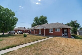 Building Photo - 258 Denver St