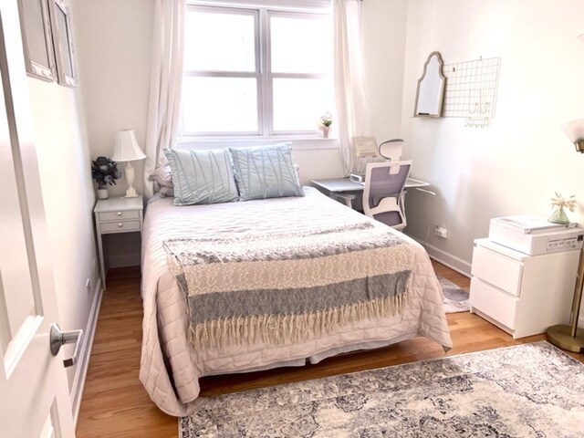 2nd Bedroom - 1410 W Belmont Ave