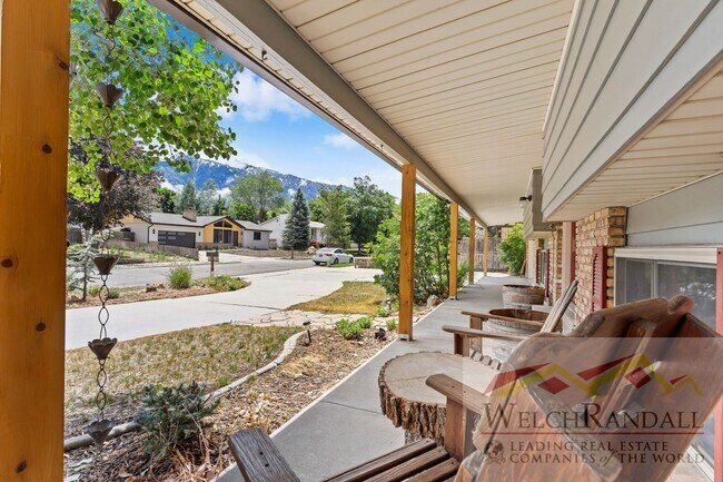 Building Photo - Cozy & Beautiful 4-Bed, 2-Bath Sandy Home ...