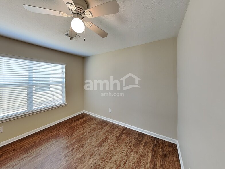 Building Photo - 18219 Rexine Ln