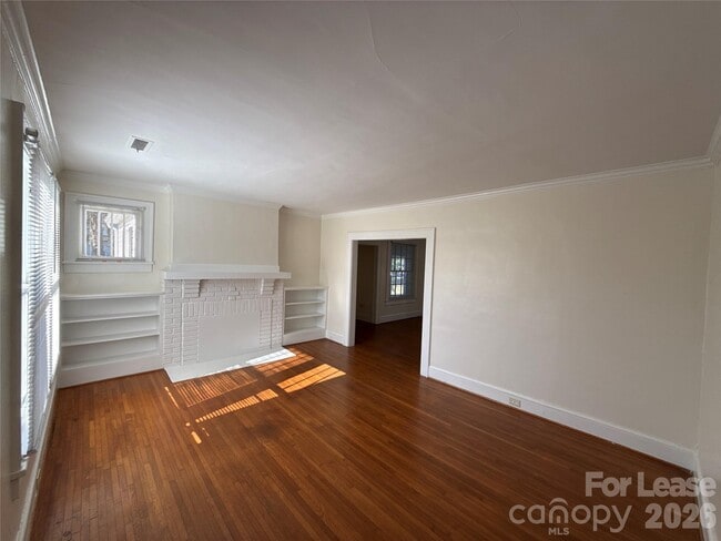 Building Photo - 1133 Princeton Ave