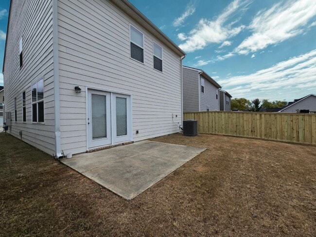 Building Photo - 4053 Crimson Pass