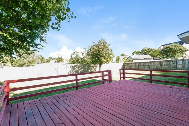 Building Photo - 7362 Stonegate Blvd