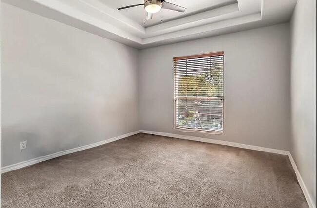 Building Photo - 2511 Jacqueline Dr