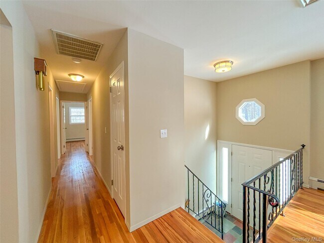 Building Photo - 106 Gretna Woods Rd