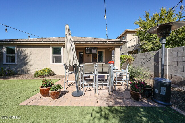 Building Photo - 3639 E Sophie Ln