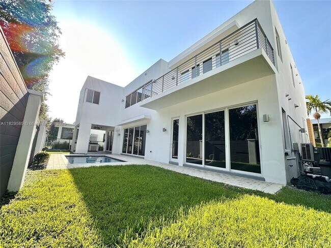 Building Photo - 10258 NW 74th Terrace