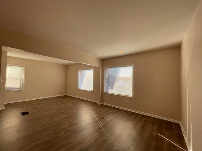 Building Photo - 15832 Appoline St