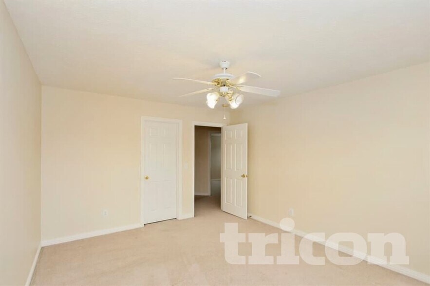 Building Photo - 101 Crooked Creek Ct