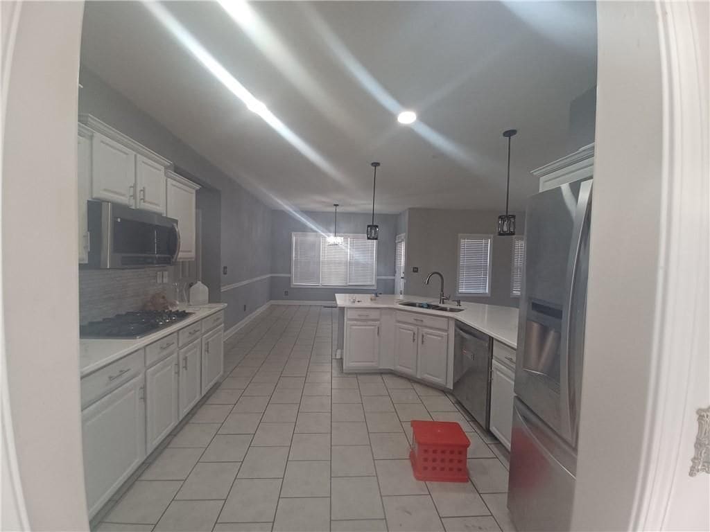 Building Photo - 621 Waterstone Dr SW