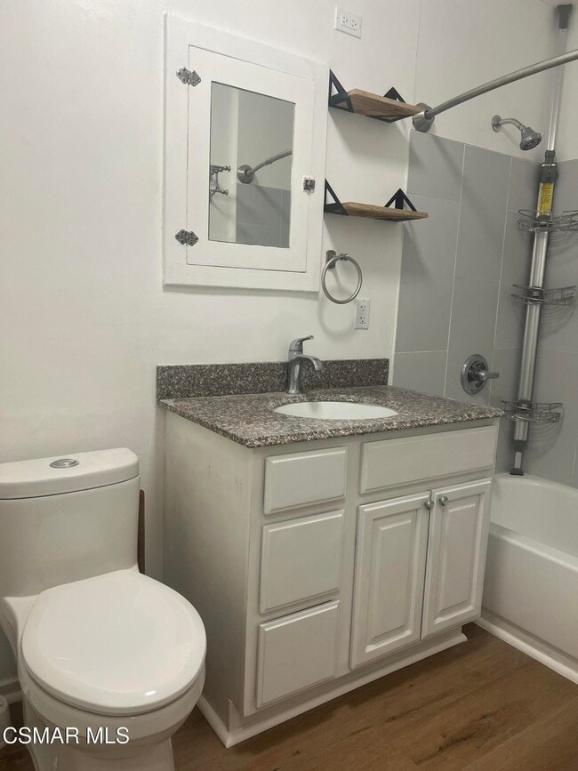 Building Photo - 341 S Ave 56