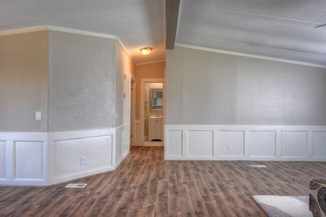 Building Photo - 4874 FM1374