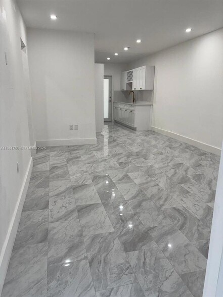 Building Photo - 6890 Abbott Ave